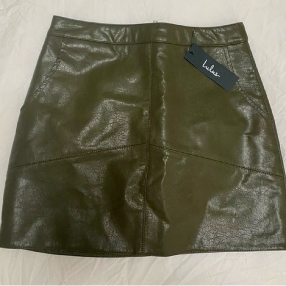 NWT Lulu’s Dark Green Leather Mini Skirt